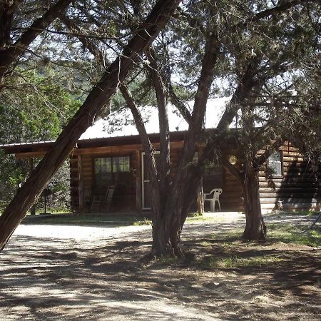 A Peace Of Heaven Cabins And Rv Vanderpool Εξωτερικό φωτογραφία