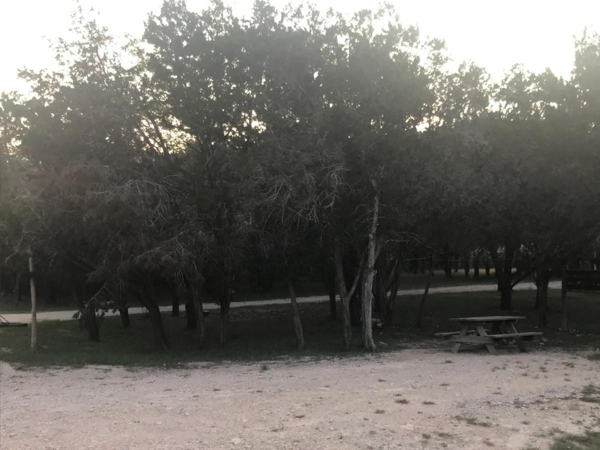 A Peace Of Heaven Cabins And Rv Vanderpool Εξωτερικό φωτογραφία