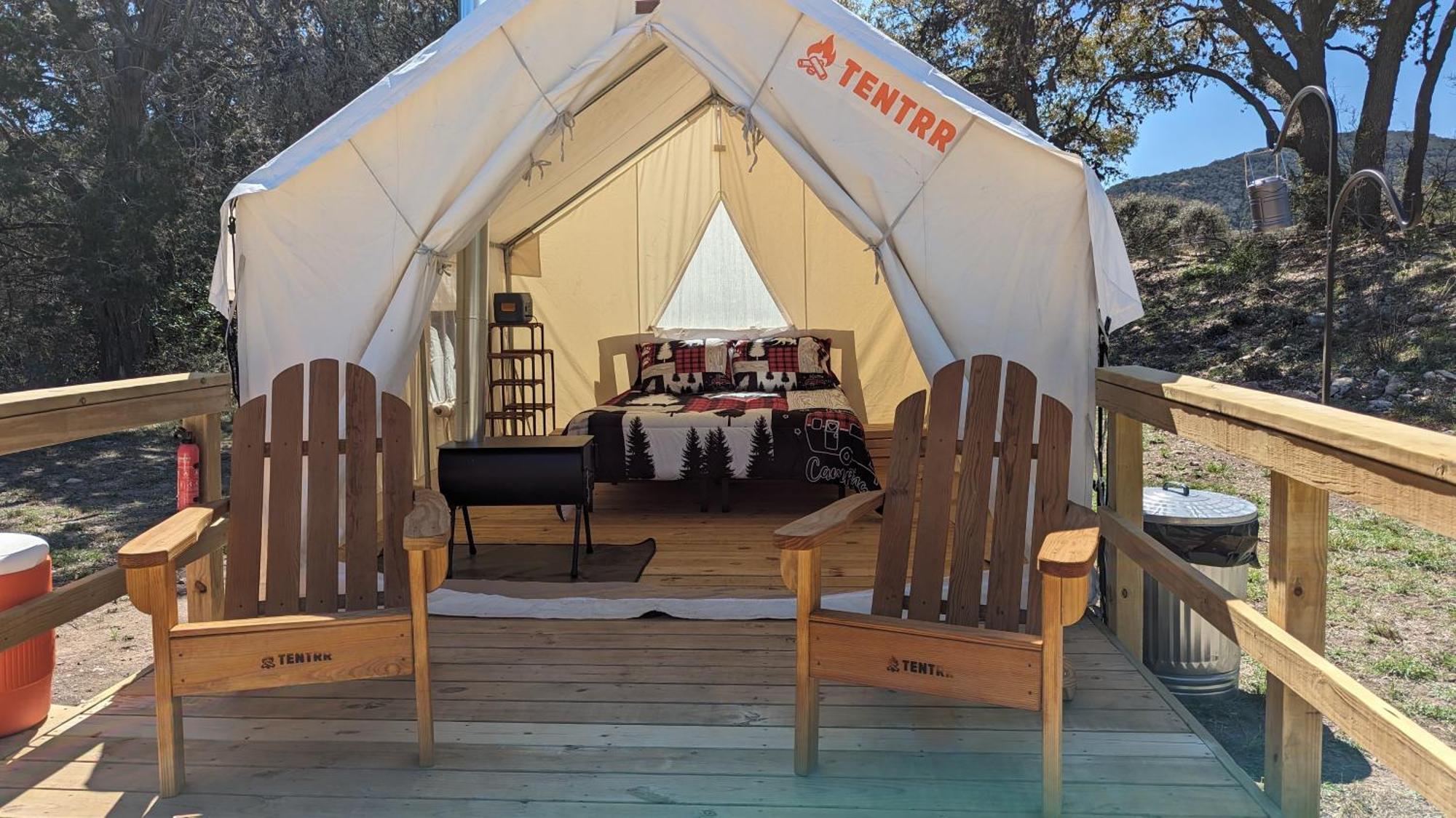 A Peace Of Heaven Cabins And Rv Vanderpool Εξωτερικό φωτογραφία