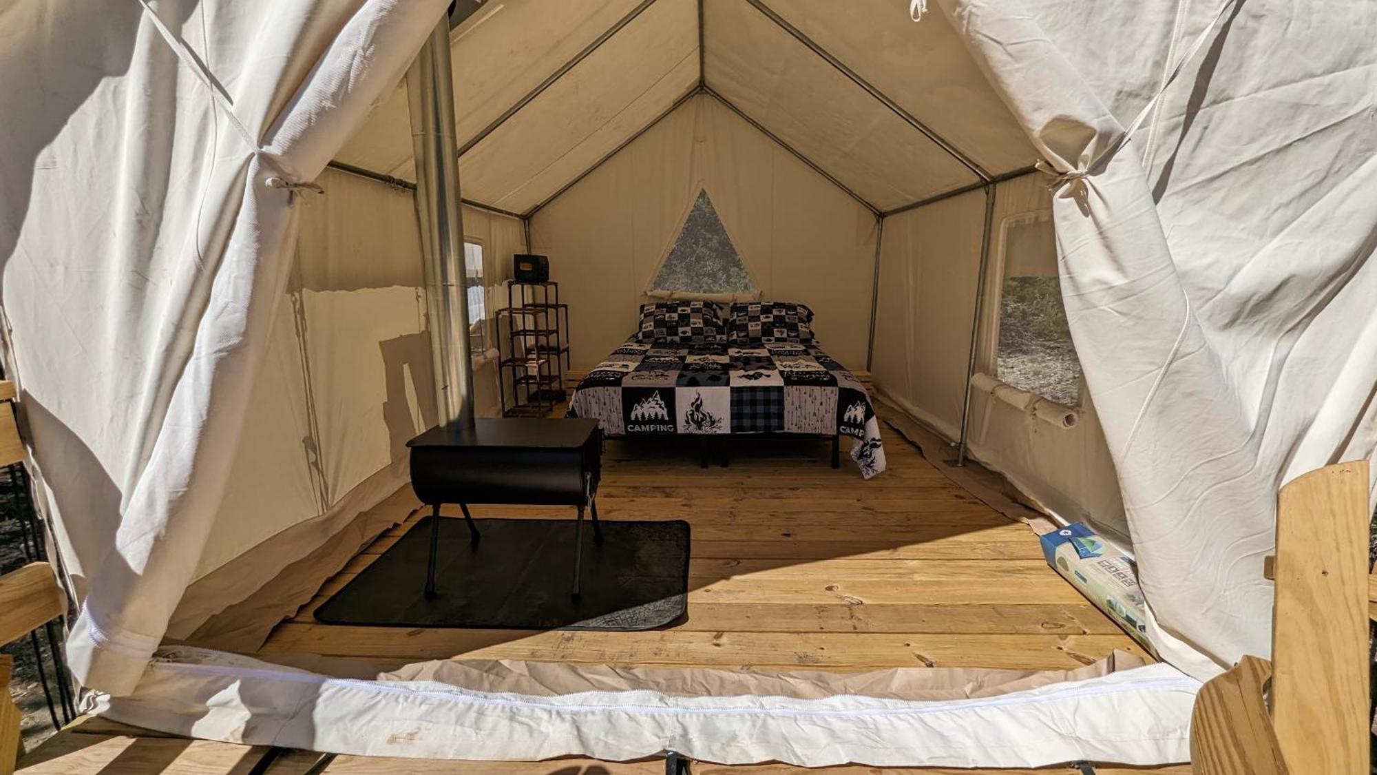 A Peace Of Heaven Cabins And Rv Vanderpool Εξωτερικό φωτογραφία