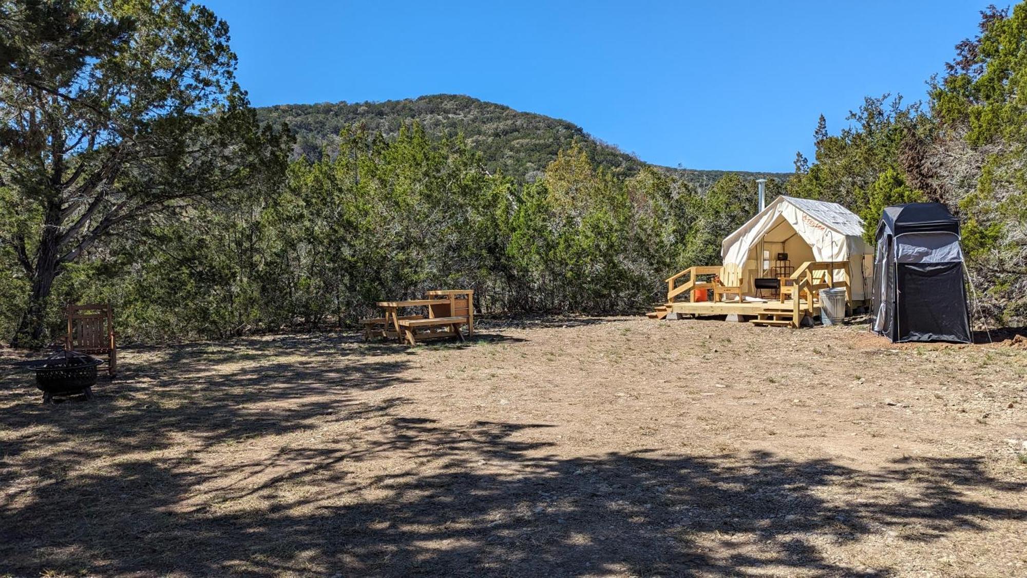 A Peace Of Heaven Cabins And Rv Vanderpool Εξωτερικό φωτογραφία